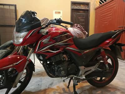 Honda CB 150F