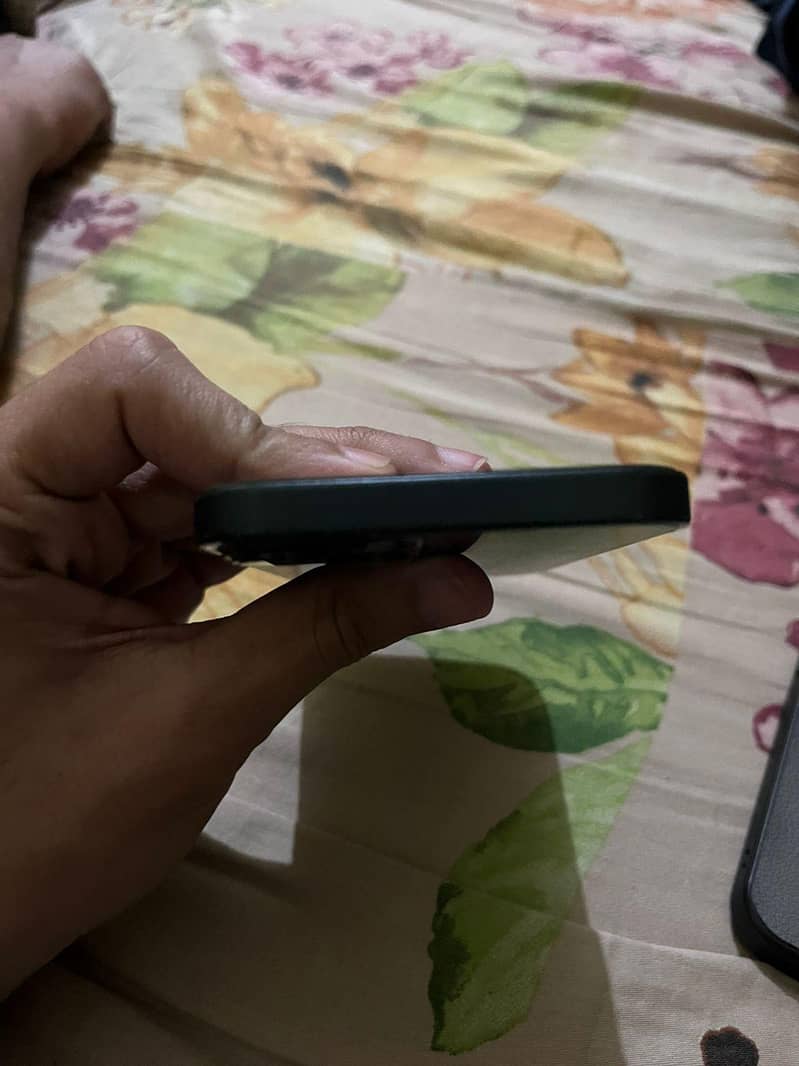 Iphone13 3