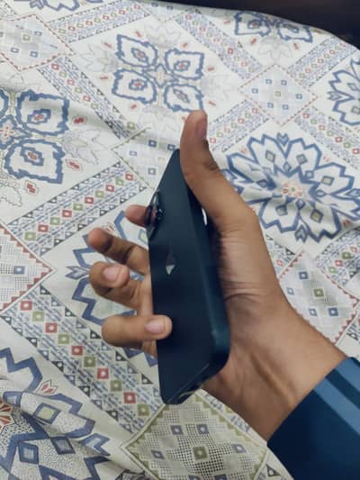 I PHONE 14 FACTORY (EXCHANGE POSSIBLE)