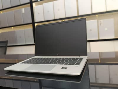 Hp Elitebook 645 G9 ( Razen 5 Pro 5675U ) 6 Core