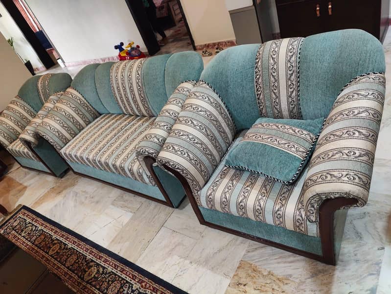 7 seater sofa 0