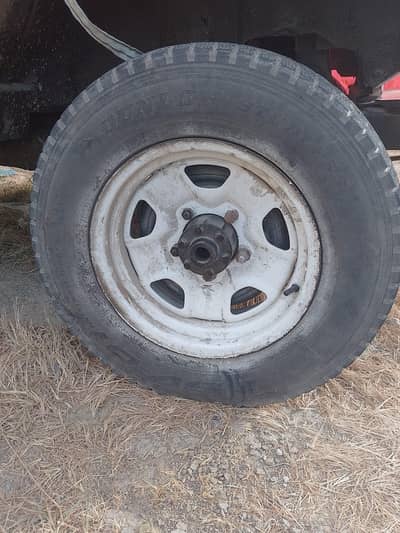 15 k tyre hain with stepnyy