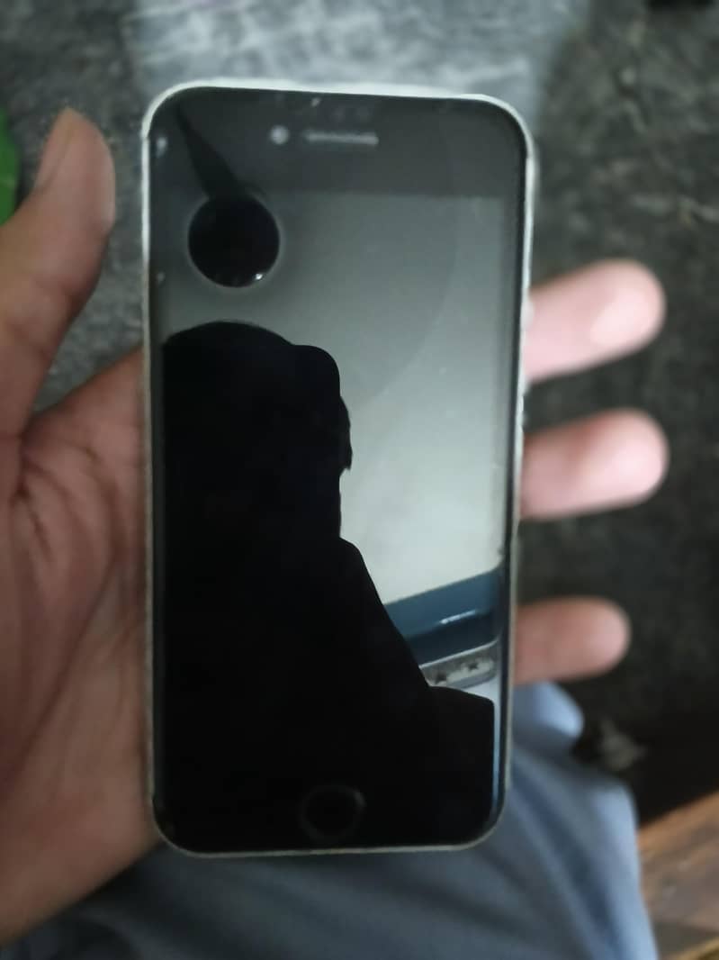 iphone SE 2nd generation 5