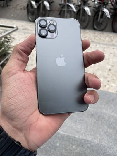 i phone 12 pro