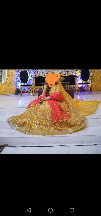 lehnga, shirt and dubata