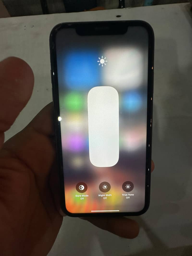 iPhone 11 2