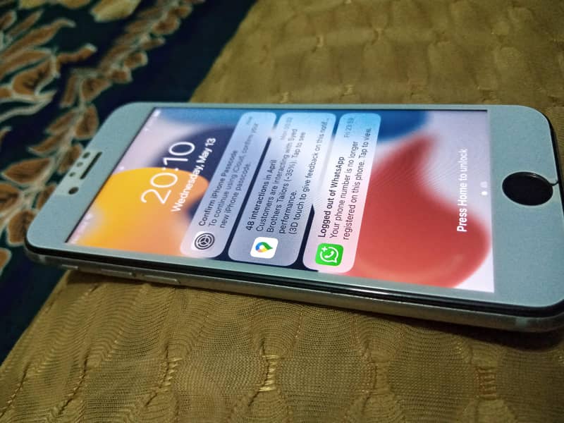 iPhone 6s 4
