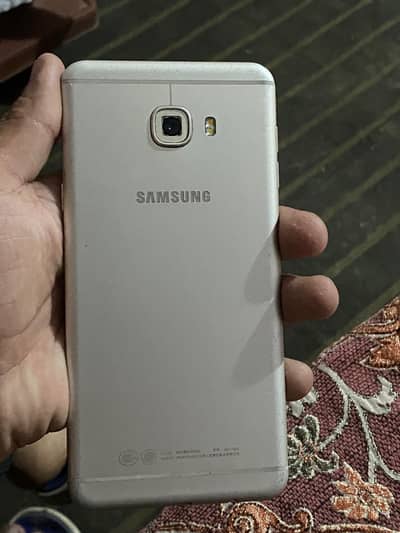 Samsung galaxy c7