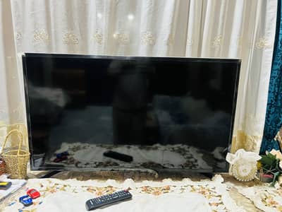 SAMSUNG SMART LED [brand new condition]