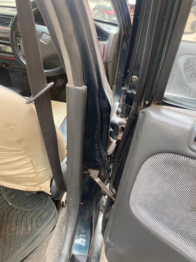 Honda civic 1995 mechanically fit car body needs some attention