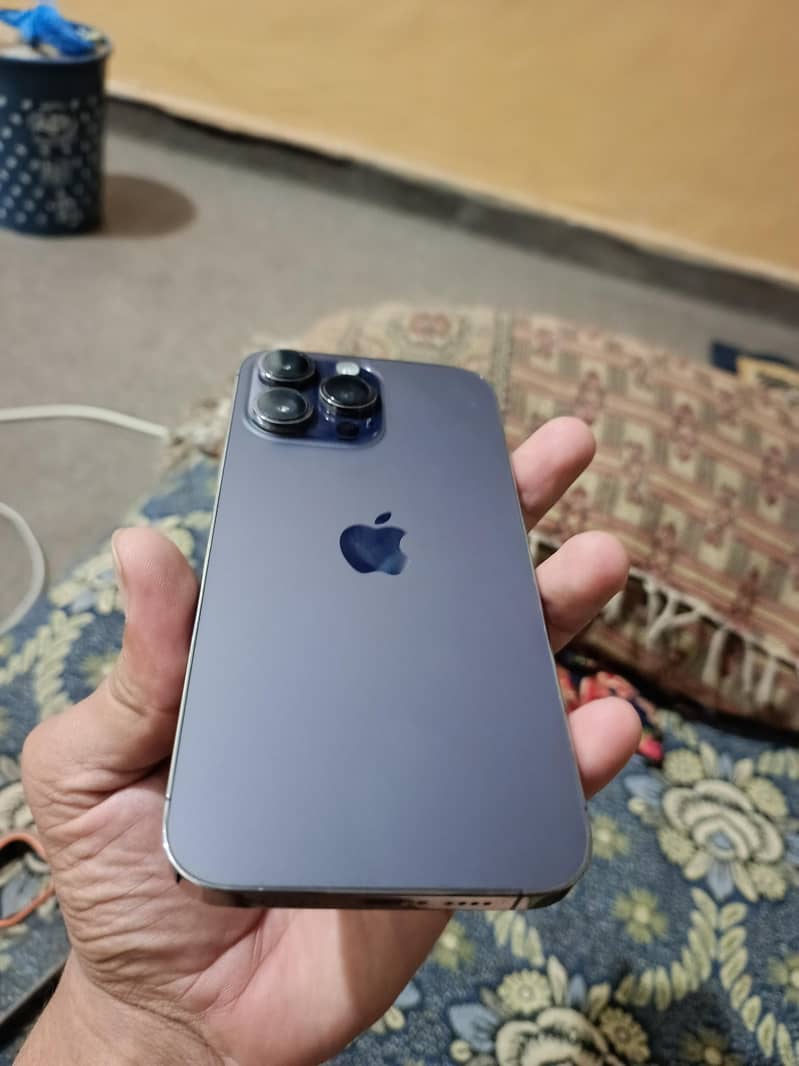 iphone 14 pro max 7