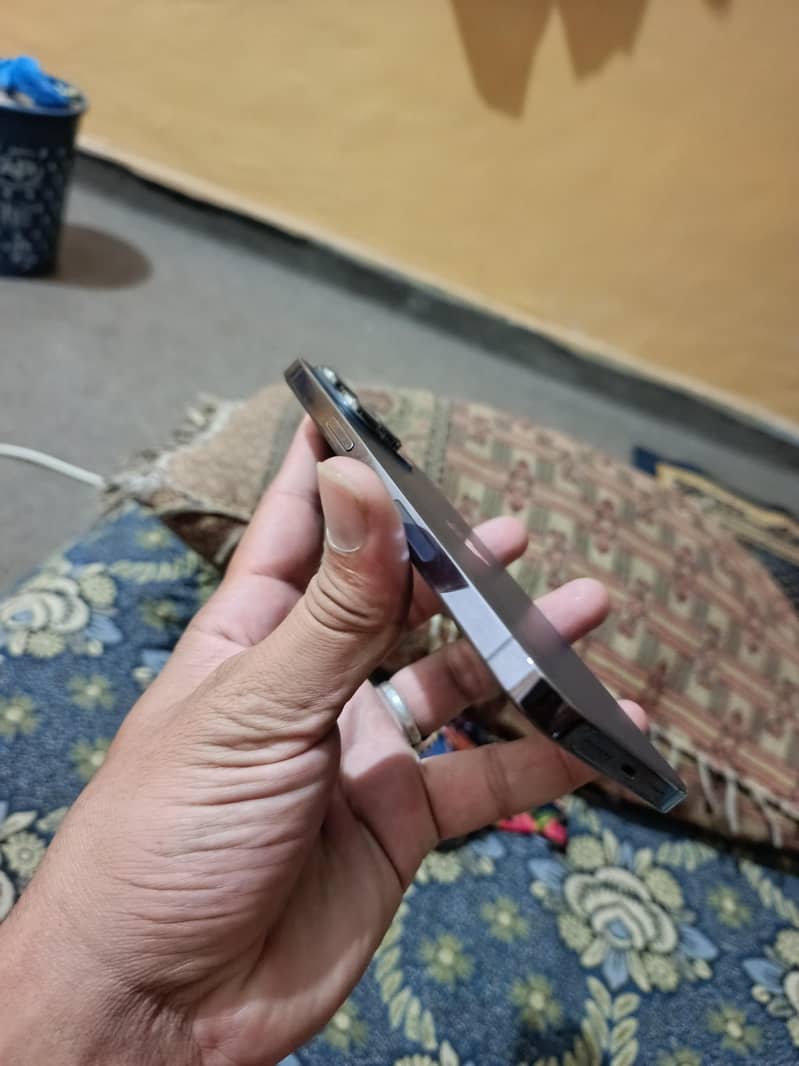 iphone 14 pro max 8