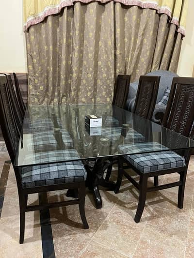 *6-Seater Dining Table Set for Sale – Like New Condition!*