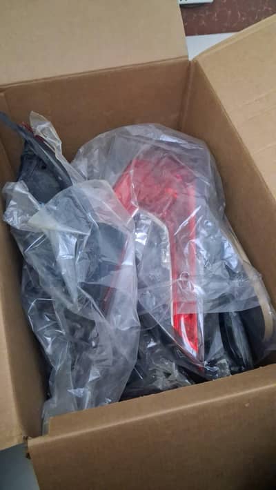 honda civic 2018 head light and back lights orignal