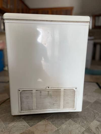 single door deep freezer