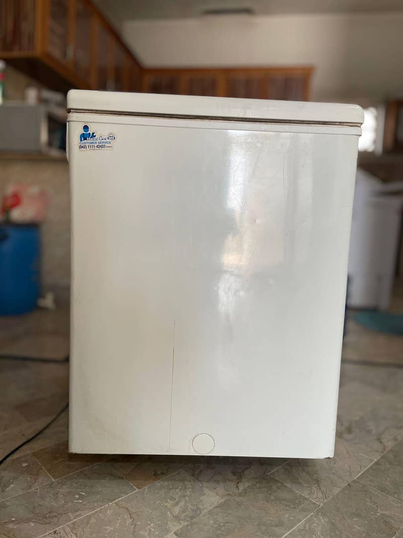 single door deep freezer 3