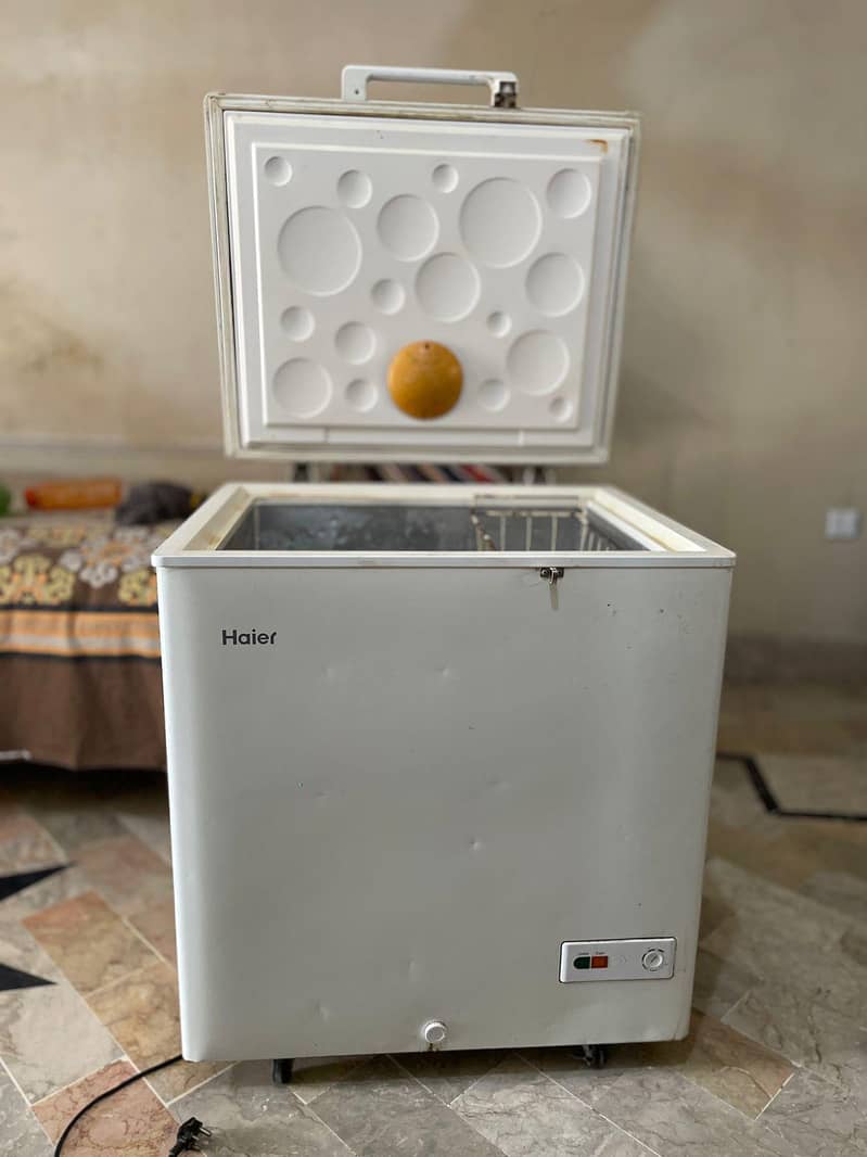 single door deep freezer 7