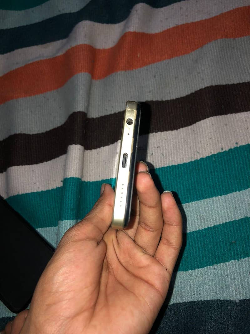 itel A 70 with box 1