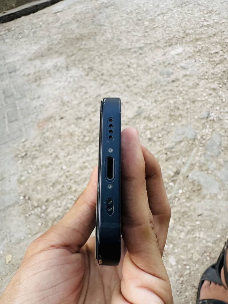 iPhone 12mini 3