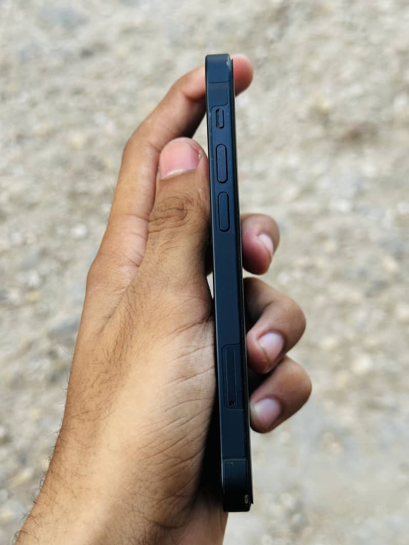 iPhone 12mini 4