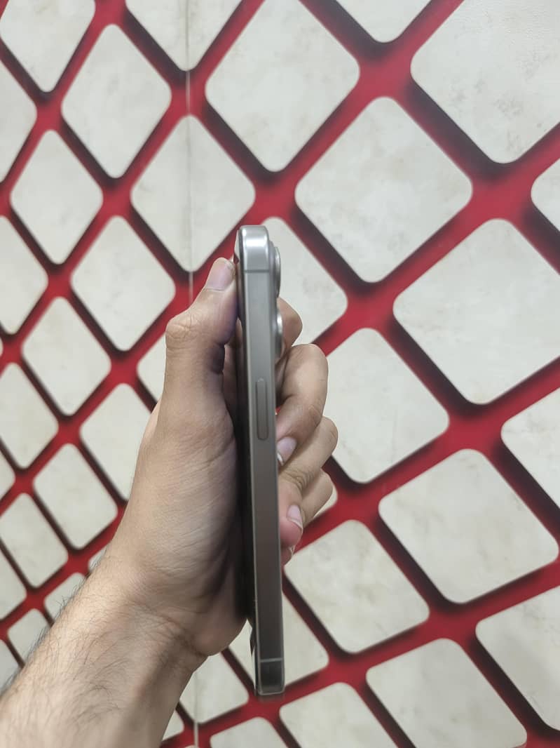 Iphone 15 Pro 2