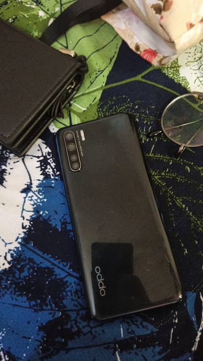 Oppo f15 8gb/128gb 4500mah battery  type C