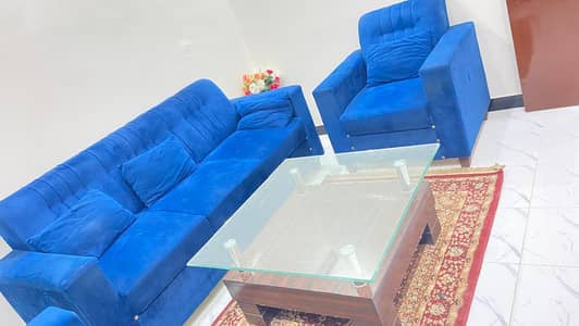5 seater sofa For sale urgently