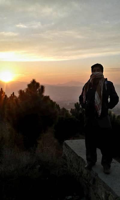 Need Job As A Driver Or IT Person Assiatant Or Accountant Cashier