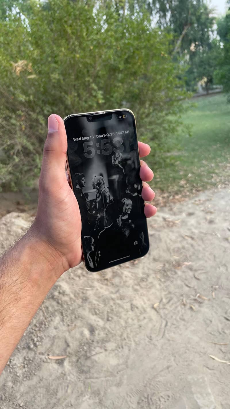 IPHONE 13PM 1