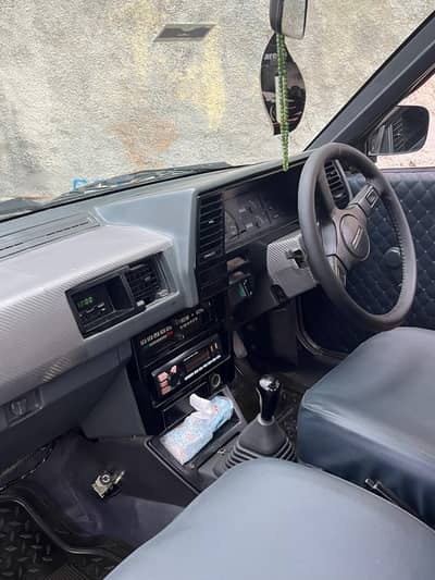 Nissan sunny 1987 model