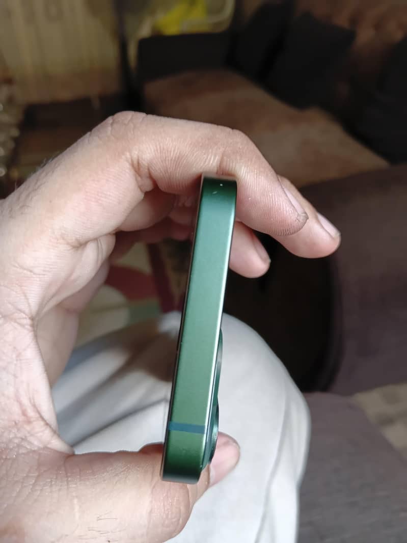 iPhone 13 mini 5