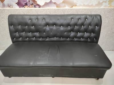 3 Seater Sofa Urgent Sell