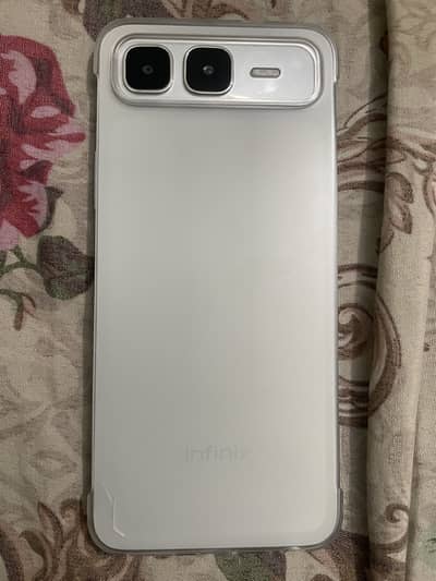 Infinix smart 10 puls condition 10 by 9
