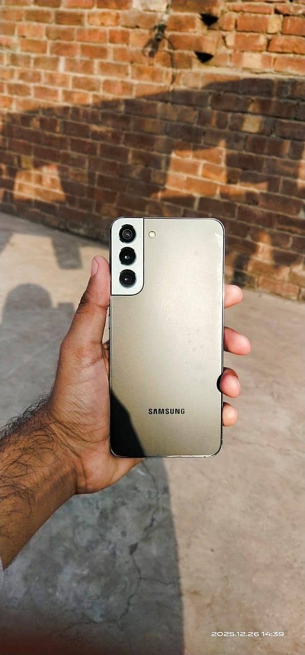 samsung s22plus 3