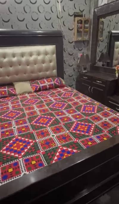 Bed  dressing Table or side Table for sale