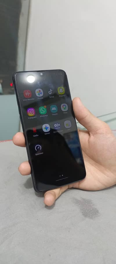 Samsung 10s 2/32gp patch in black color