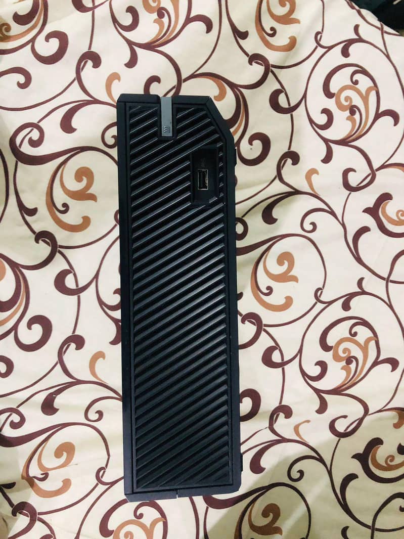 XBOX ONE (BLACK MODEL) 5