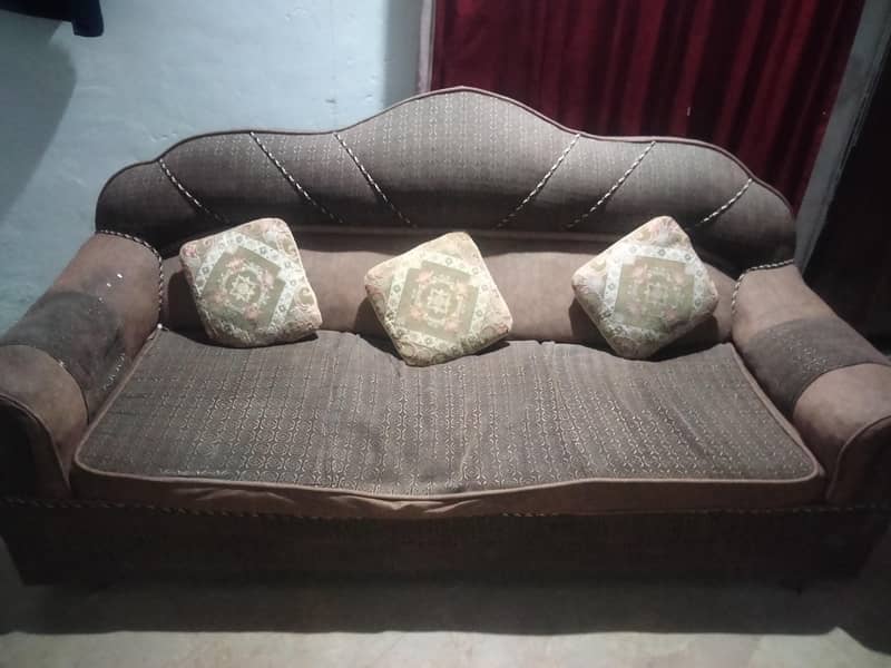 5 seater sofa 3