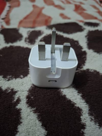 Apple 20 Watt Fast Charger Type C Slightly used