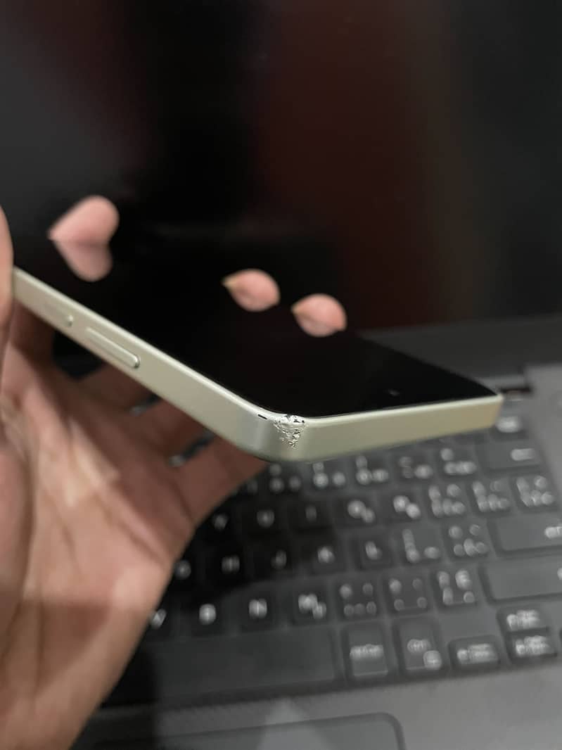 Oppo A5 Pro 4