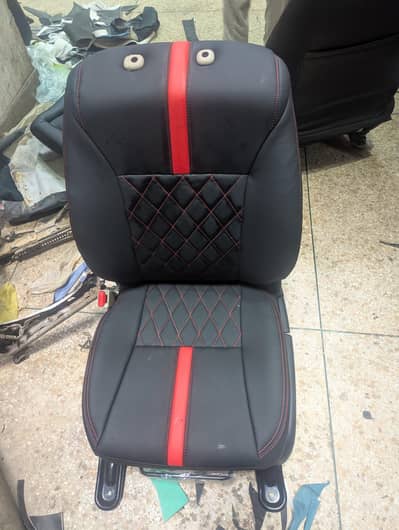 all cars seats poshish available