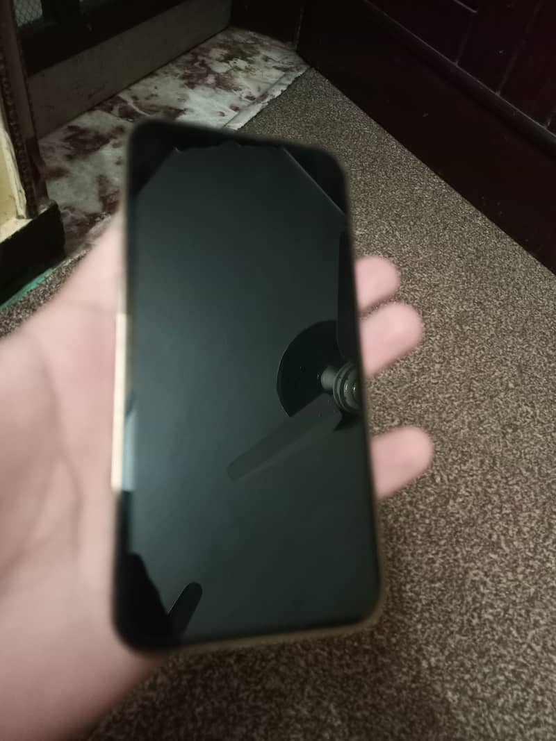 Apple iPhone 13 Pro 3