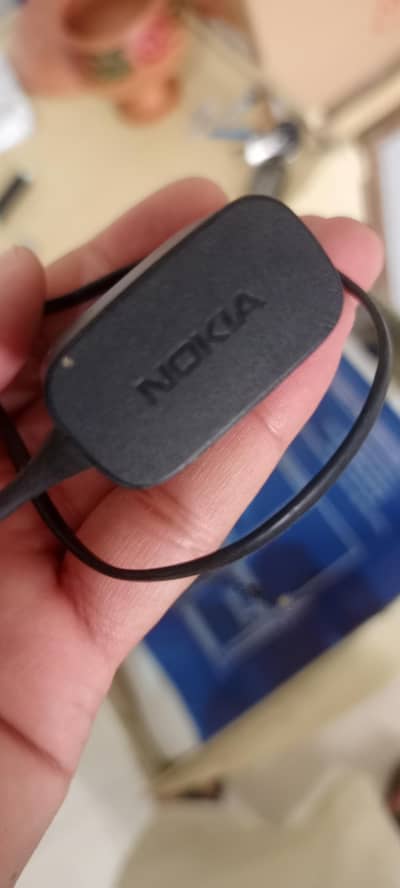 Original Nokia AC-18E Charger