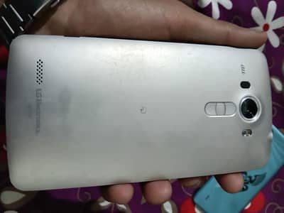 LG Isai Vivid (LGV32) - 3GB RAM / 32GB ROM - Good clean Condition