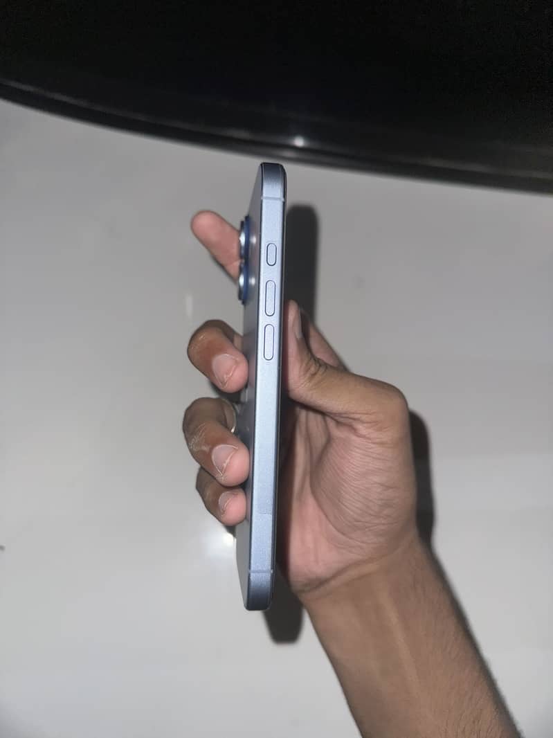 IPHONE 17 1