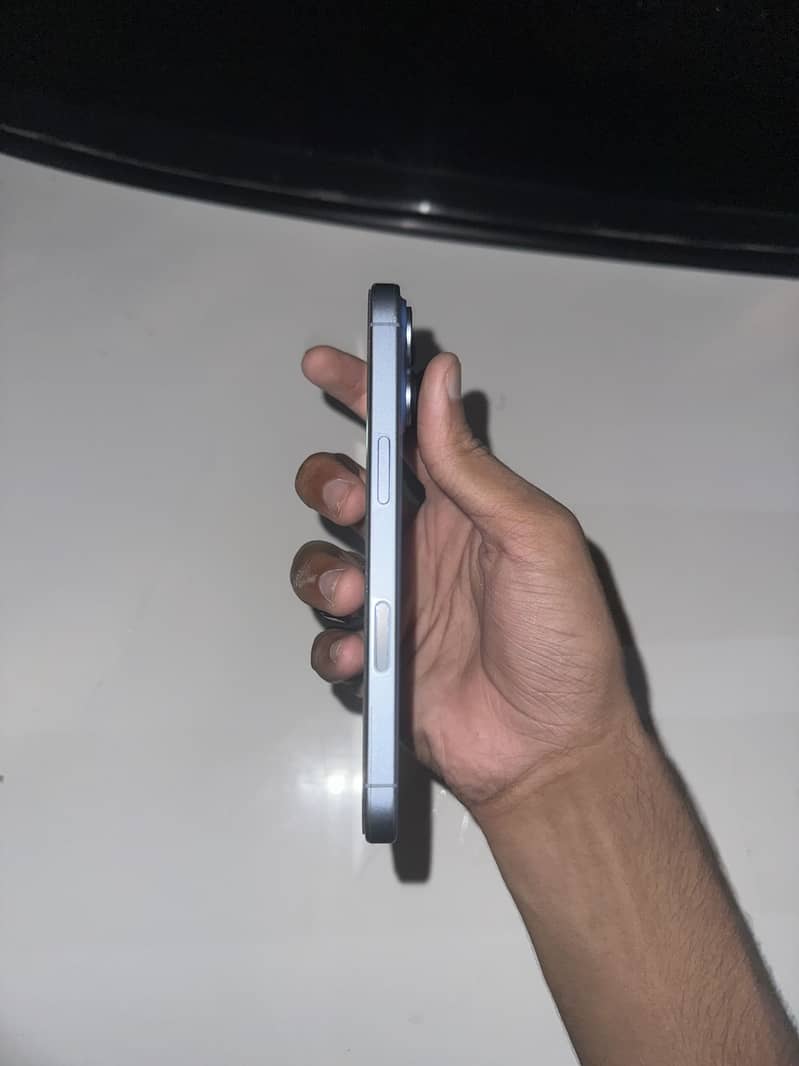 IPHONE 17 2