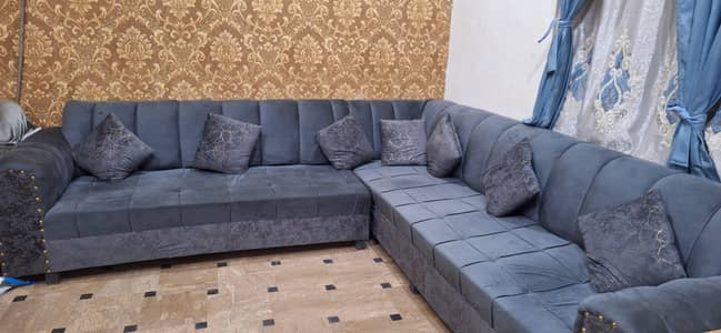 7 Seater L shaped Sofa with 3 Center table 03202556495