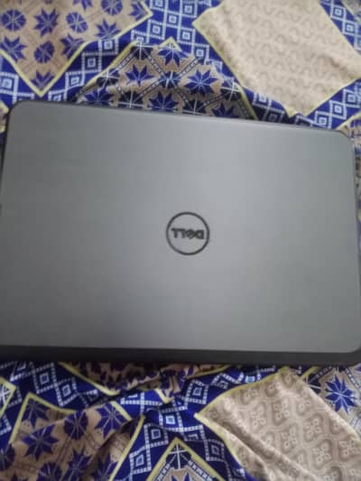 Laptop for sale only penal change hoga