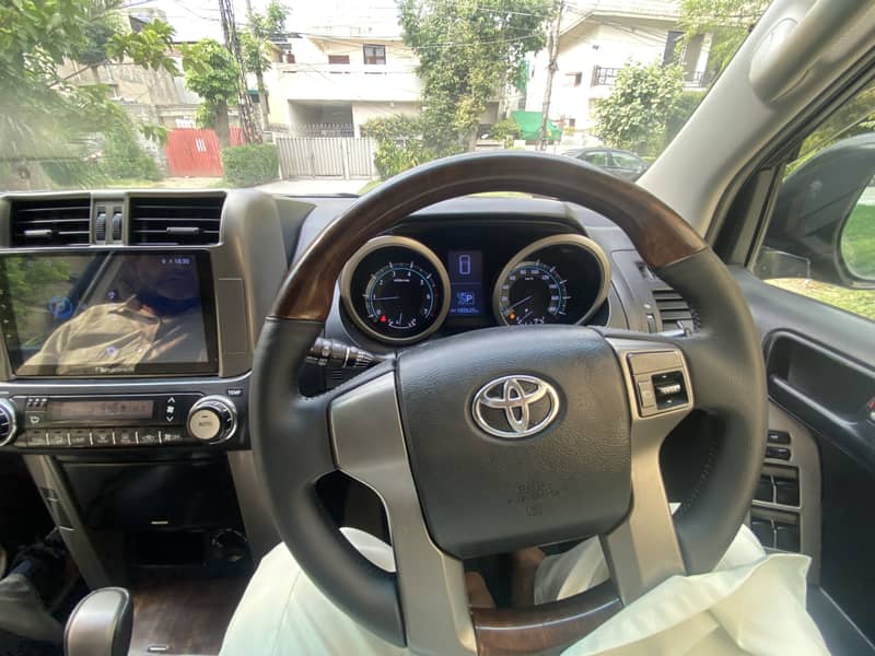 Prado tx 12