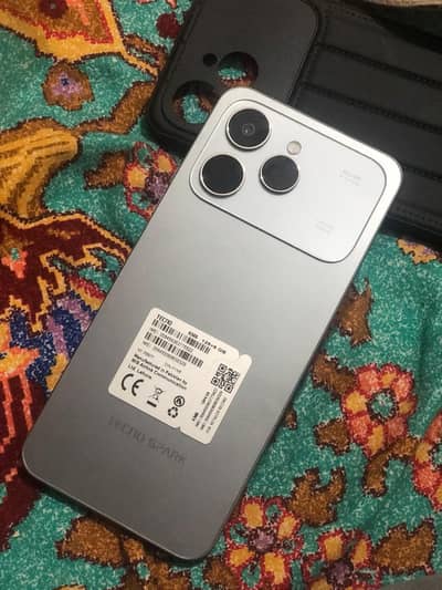 TECNO SPARK 40
